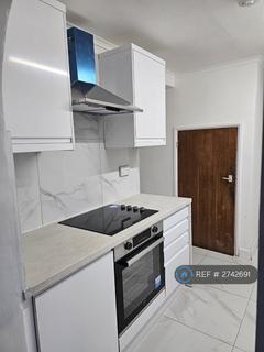 3 bedroom terraced house to rent, Kingsland, Harlow, CM18
