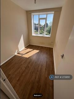 2 bedroom flat to rent, The Malvern, Hastings, TN34
