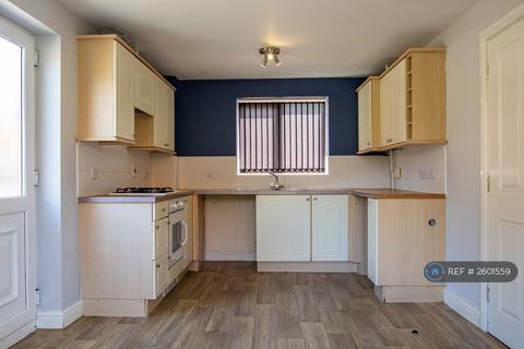5 bedroom detached house to rent, All Saints Close, Coalville, LE67