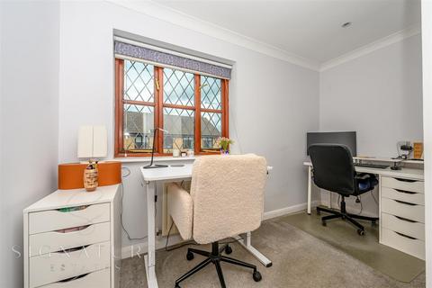 2 bedroom terraced house for sale, Abbey Drive, Abbots Langley
