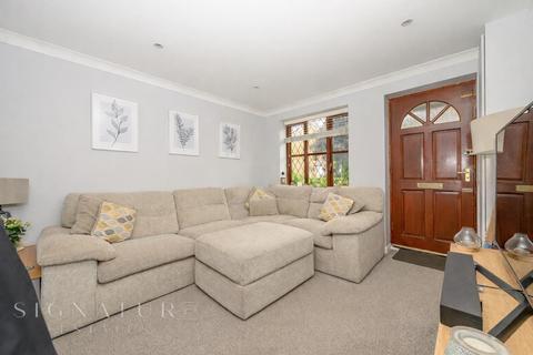 2 bedroom terraced house for sale, Abbey Drive, Abbots Langley