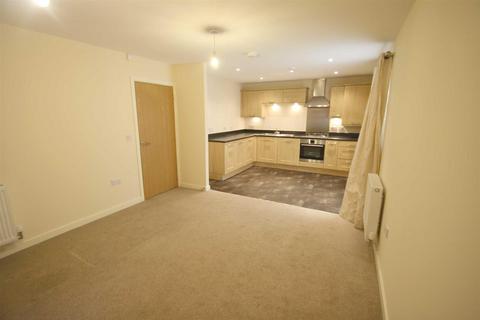 2 bedroom house to rent, Sheen Gardens, Heald Green, Manchester