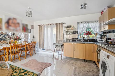 3 bedroom semi-detached house for sale, Bendysh Road, Bushey