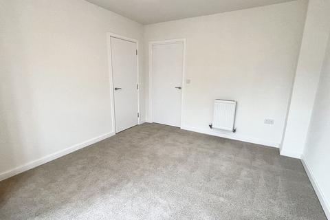 3 bedroom semi-detached house to rent, Greenfields Court, Dawlish, EX7