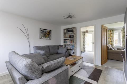 3 bedroom semi-detached house for sale, Orchard Way, York