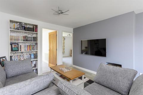 3 bedroom semi-detached house for sale, Orchard Way, York