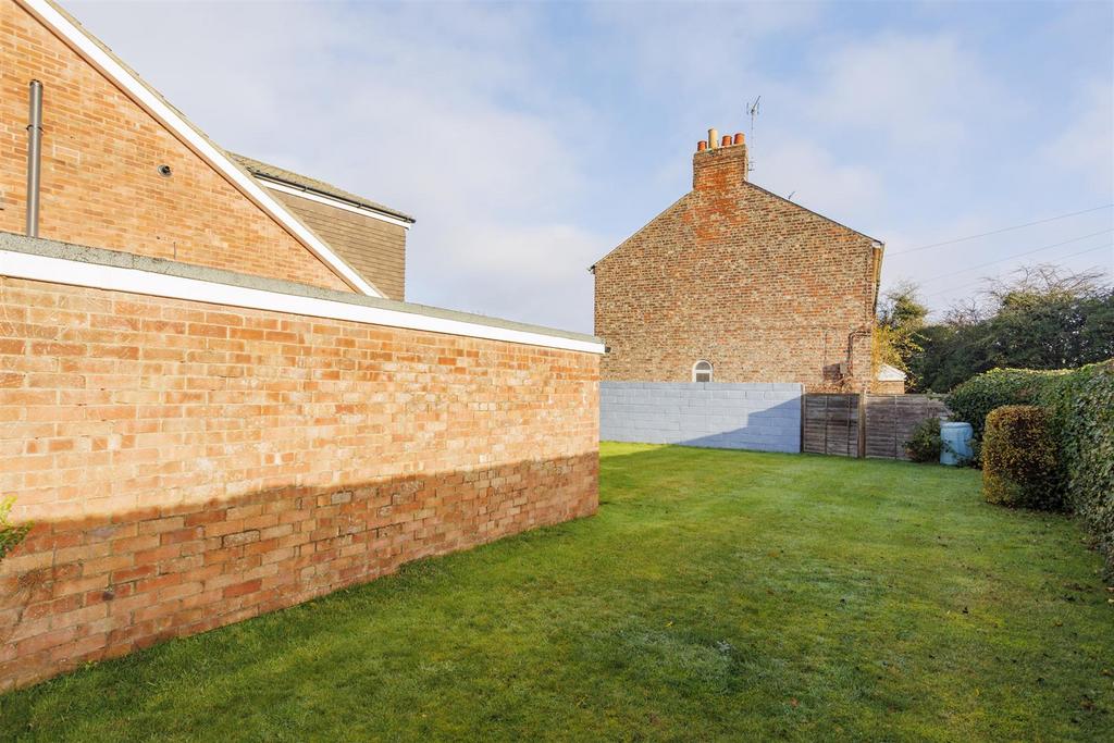 2 Orchard Way  33.jpg