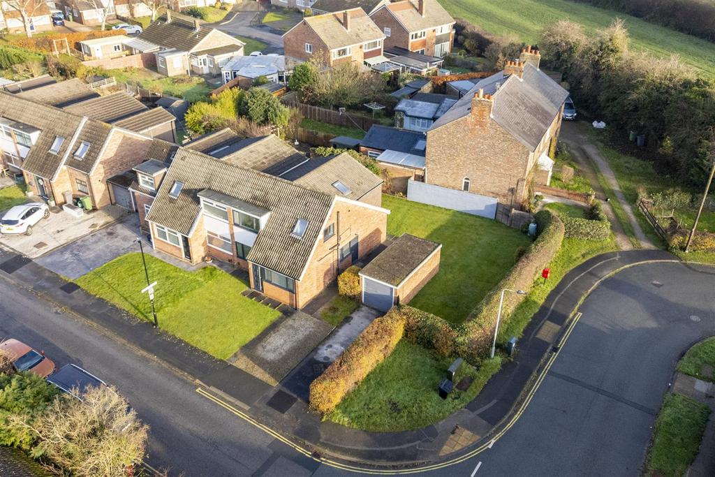 2 Orchard Way  12.jpg