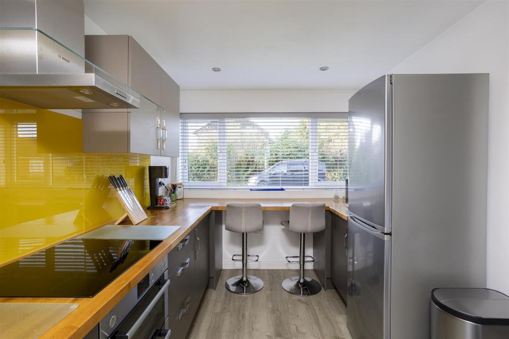 2 Orchard Way  21.jpg