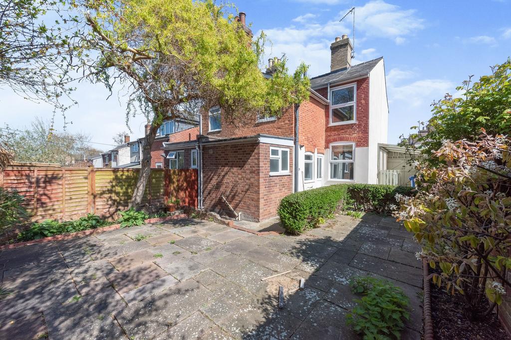 10 Rear Garden