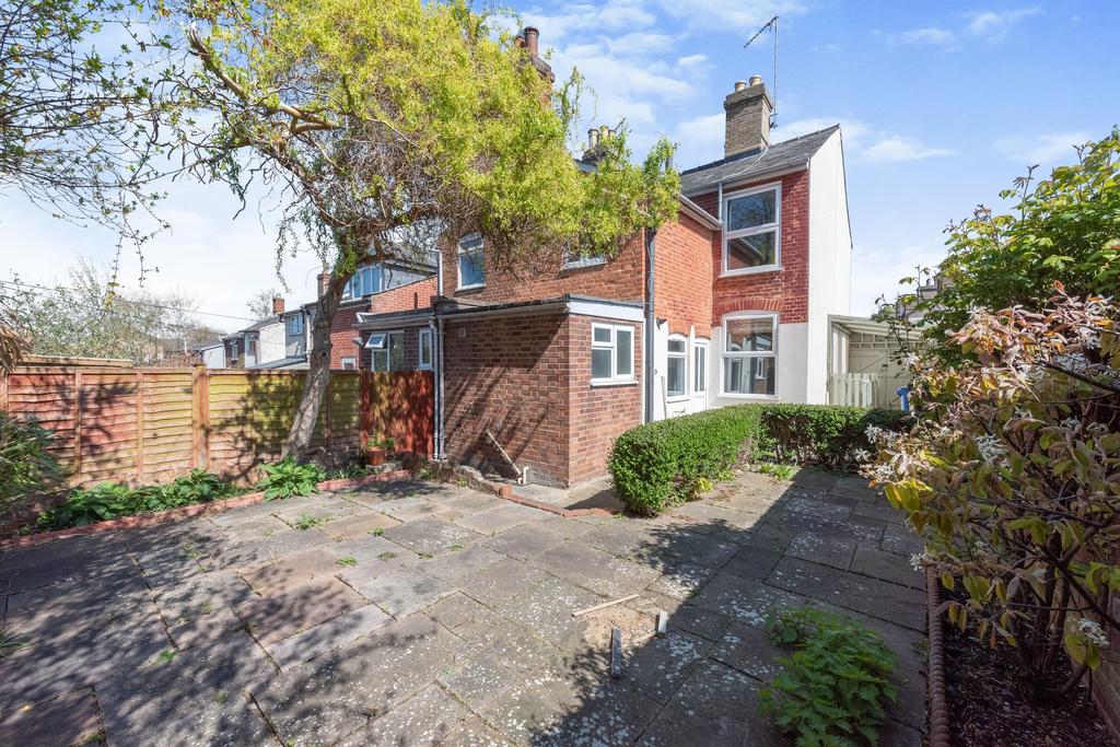 8 Rear Garden