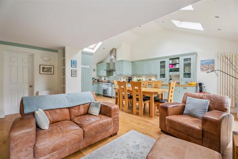 undefined, Whaddon Hall, High Street, Whaddon