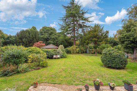 undefined, Whaddon Hall, High Street, Whaddon