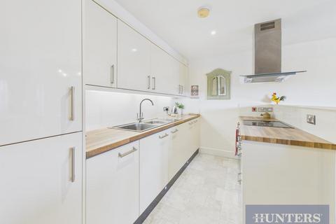 1 bedroom apartment for sale, Scalby Mills Road, Scarborough