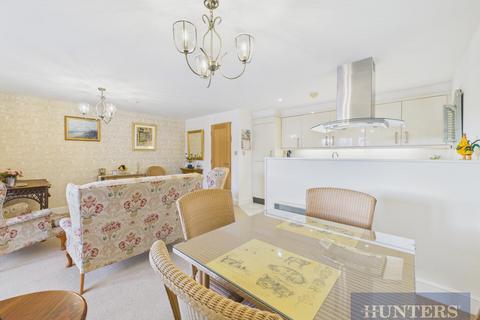 1 bedroom apartment for sale, Scalby Mills Road, Scarborough