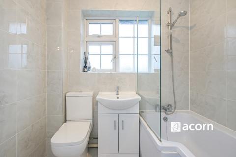 3 bedroom terraced house to rent, Artillery Row Gravesend DA12