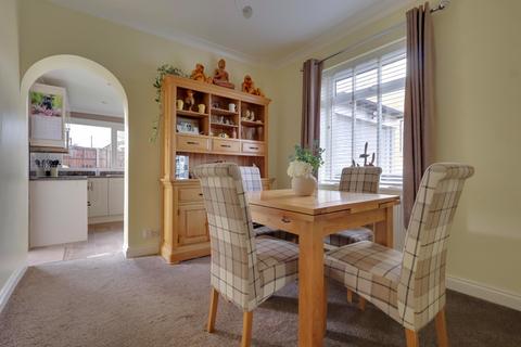 2 bedroom semi-detached bungalow for sale, Park Lane, Bedhampton, Havant