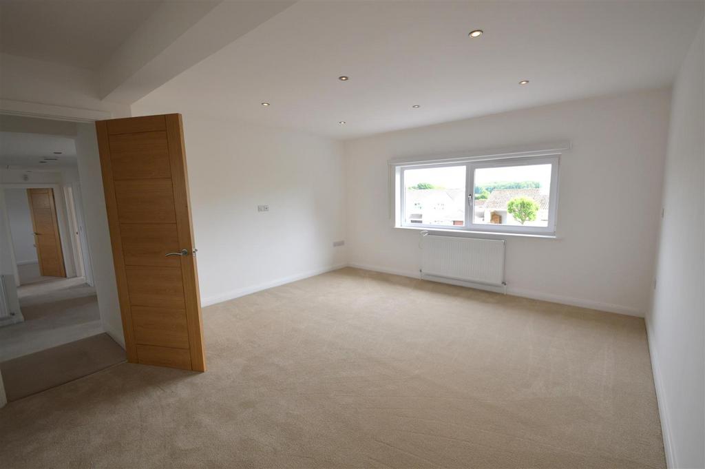 Master bedroom .JPG