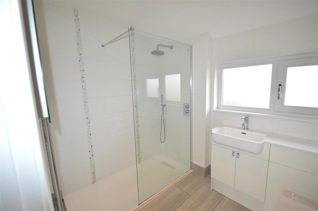 En suite .JPG