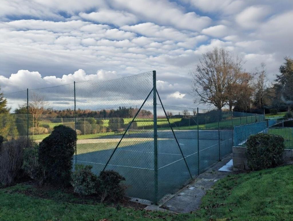 Tennis court.jpg