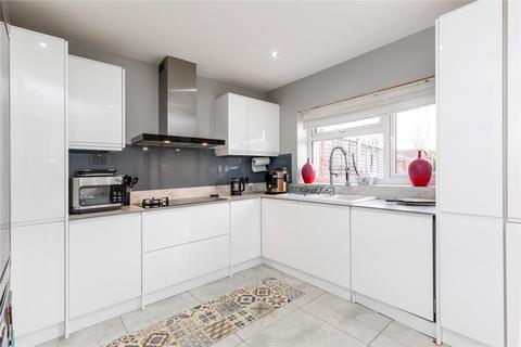 4 bedroom semi-detached house for sale, Brook Road, Merstham, Redhill, Surrey, RH1