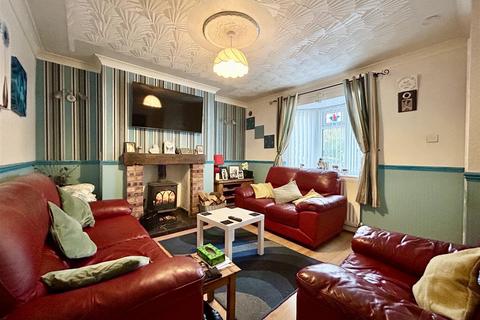 3 bedroom terraced house for sale, Rhodes Avenue, Telford TF4