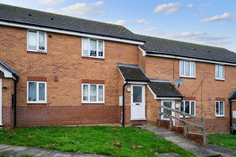 2 bedroom flat for sale, Lords Close, Shenley, Radlett