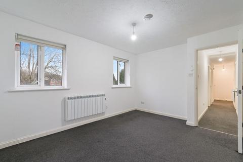 2 bedroom flat for sale, Lords Close, Shenley, Radlett