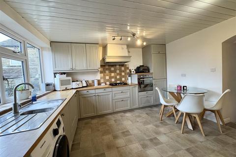 undefined, Wood Street, Skelmanthorpe HD8 9BN