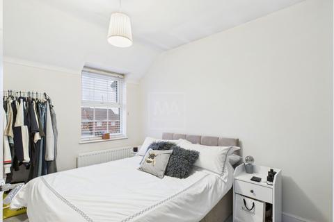 2 bedroom flat for sale, Cheddington Crescent, Great Sankey, WA5