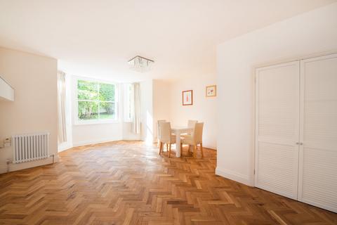 2 bedroom apartment to rent, Belsize Grove, London, NW3
