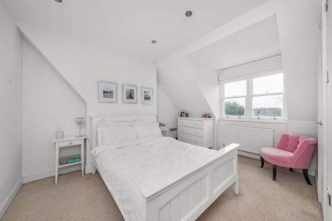 2 bedroom apartment to rent, Lennard Road, Beckenham, London, BR3
