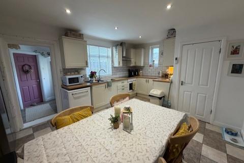 3 bedroom semi-detached house for sale, Wisbech Road, Thorney, Peterborough, PE6