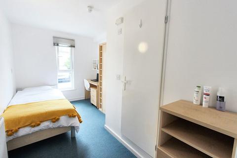 1 bedroom property to rent, Bower Terrace, Maidstone ME16