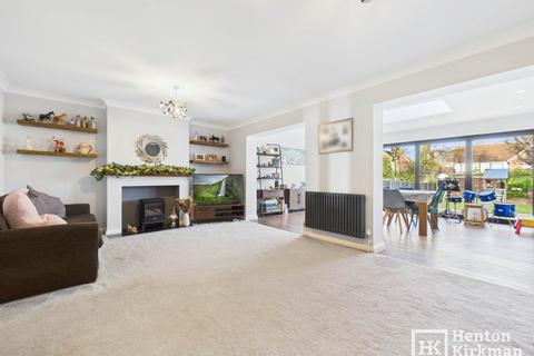 4 bedroom semi-detached house for sale, Norsey View Drive, Billericay