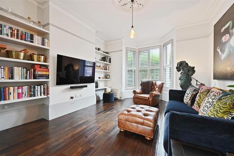 undefined, Thornfield Road, London W12
