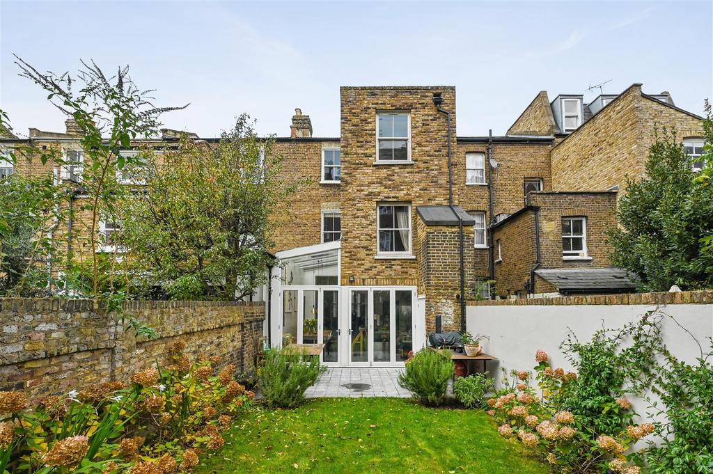 Thornfield Road