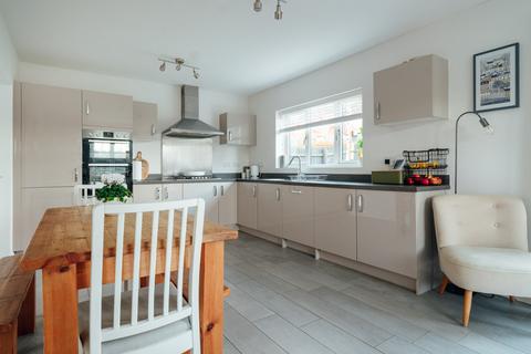 undefined, Copcut, Droitwich WR9