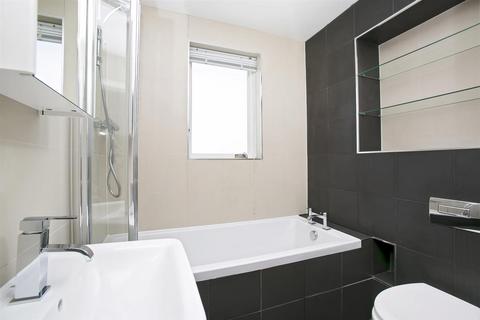 undefined, Beaumont Road London