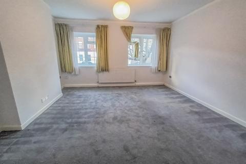 2 bedroom flat to rent, Burnham Court, Brent Street, Hendon, NW4