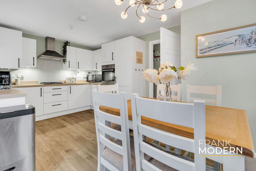 Kitchen / Diner