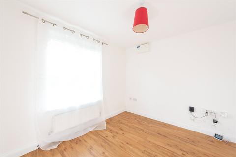 5 bedroom link detached house for sale, Merman Rise, Oxley Park, Milton Keynes, Buckinghamshire, MK4