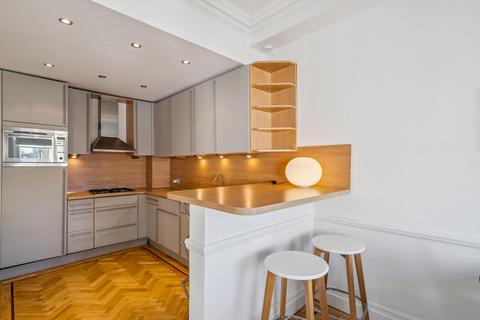 2 bedroom flat for sale, Queens Gate Gardens, South Kensington, London, SW7