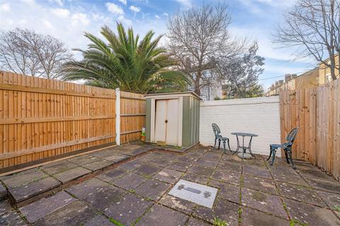 1 bedroom end of terrace house for sale, Byron Close, Wheathill Road, Anerley, London, SE20
