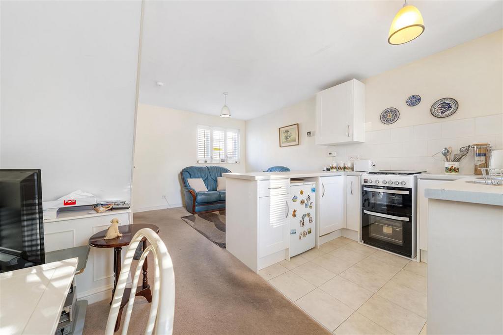 Byron Close-4.JPG