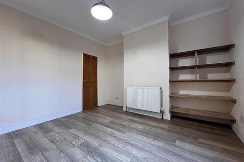 3 bedroom terraced house for sale, Fellows Road, Cowes