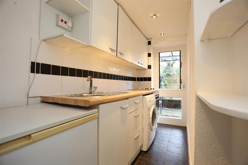 GF 37 Lorna Road Kitchen (1).JPG
