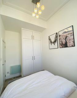 1 bedroom flat to rent, Trebovir Road, SW5