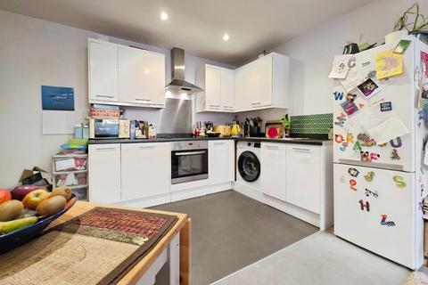 1 bedroom flat for sale, Hanham Road, Bristol