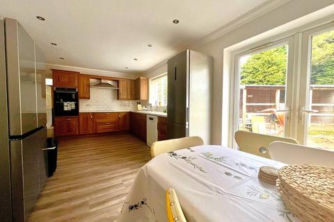 undefined, Longmoor Road, Liphook, Hampshire, GU30